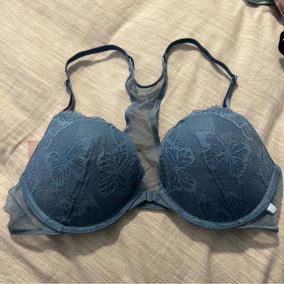 Victoria’s Secret Blue Butterfly Pattern Bra - Picture 1 of 2